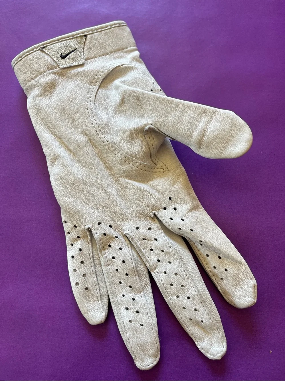 Nike soft white